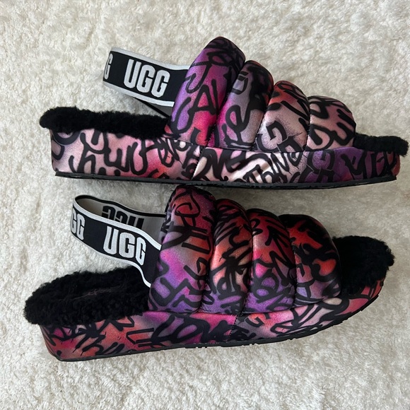 UGG Multicolor Graffiti Slides - Picture 1 of 5